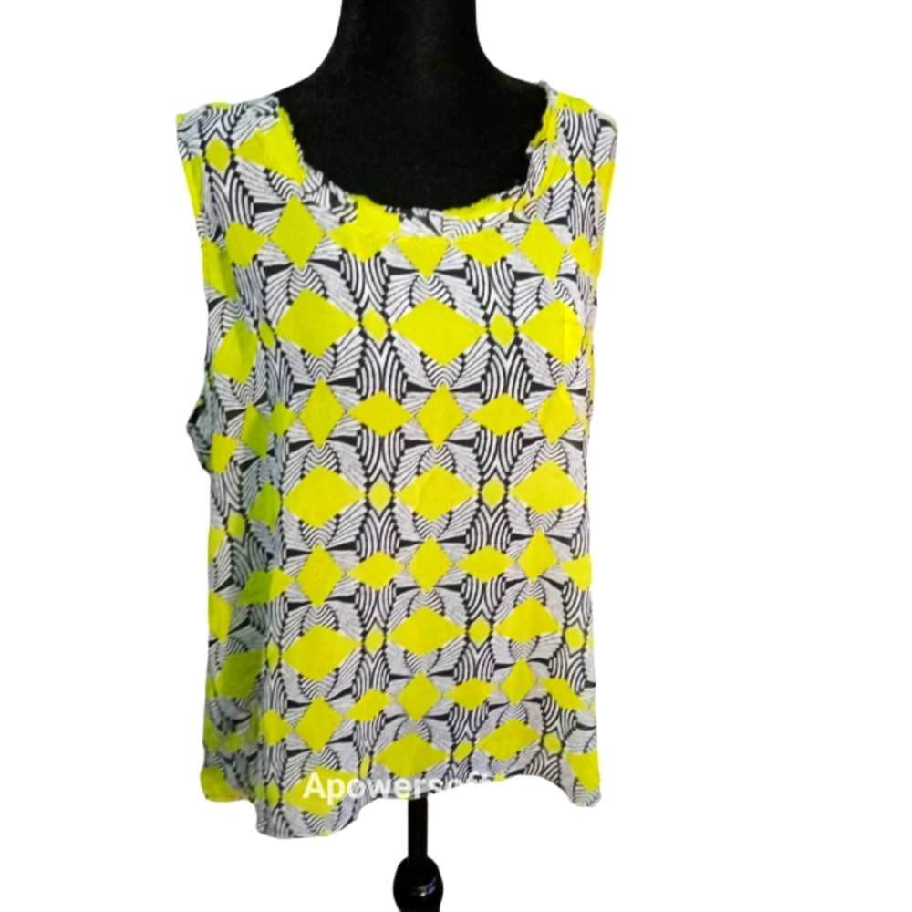 LN Turo by Vince Camuto XL neon green/yellowish  & Black